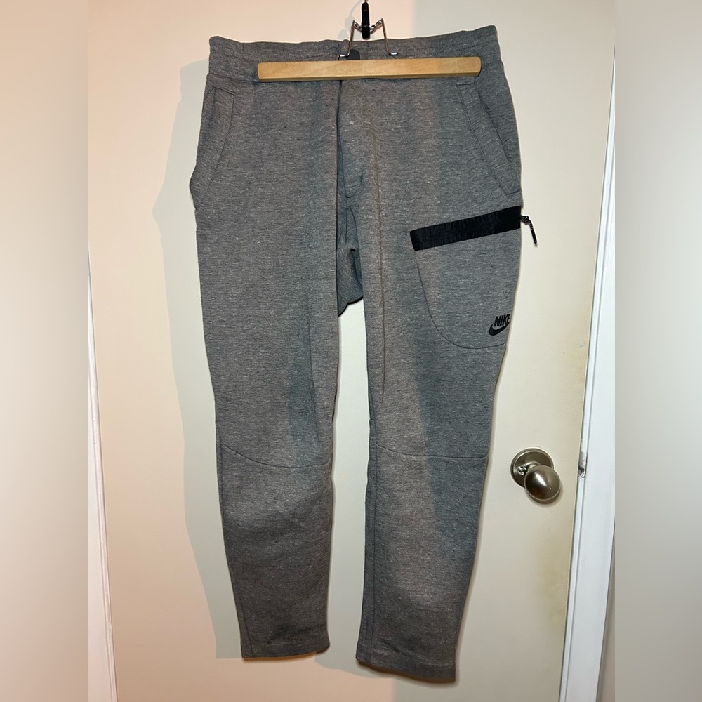 Nike Tech Fleece Pants US M